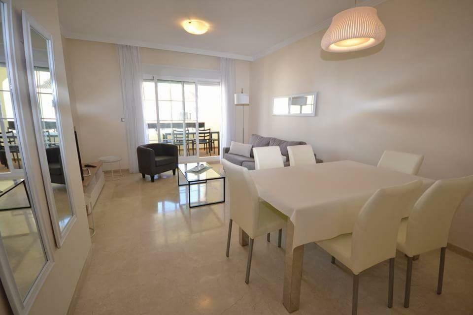 Ferienwohnung Residential Duquesa San Luis de Sabinillas Exterior foto